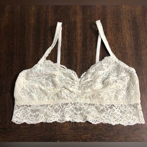 Pink women’s Lace Bras V-neck wireless no pad pull over stretchy beige. L